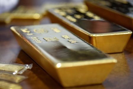 Harga emas jatuh untuk sesi ketiga jelang rilis data inflasi AS