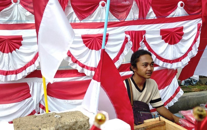 Kisah penjaja bendera asal Garut seberangi laut hingga Pangkalpinang